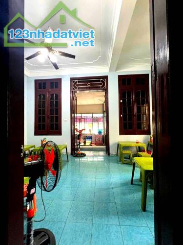 HIẾM! Bán nhà MP Pháo Đài Láng, Đống Đa KINH DOANH 67m x 4T GIÁ ĐẤT! - 1