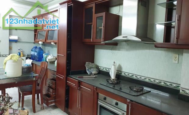Bán nhà mặt tiền kinh doanh Thích Quảng Đức, P4, Phú Nhuận, 100m2, 5 tầng, giá rẻ - 3