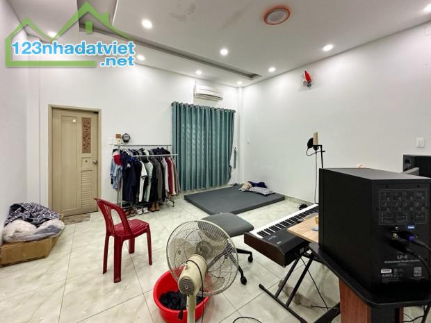 MẶT TIỀN PHẠM VĂN BẠCH 5X13 4LẦU KD ĐÔNG NGAY CHỢ GIÁ RẺ HƠN 10TỶ