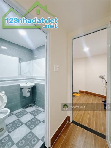 🏠 Bán nhà Tôn Đản, Q.4, 30m², 3 tầng, 2PN, 2WC - 2.85 tỷ 🏠 - 3