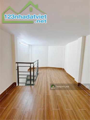 🏠 Bán nhà Tôn Đản, Q.4, 30m², 3 tầng, 2PN, 2WC - 2.85 tỷ 🏠 - 4