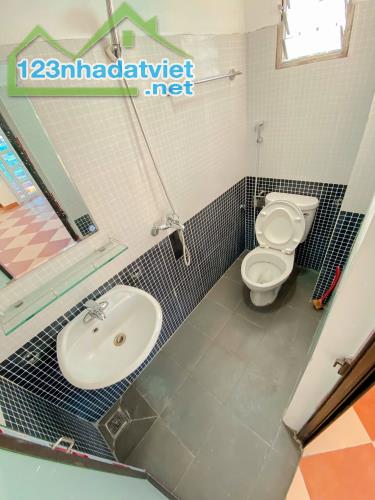 Nhà dòng tiền- ÔTÔ đỗ cửa 65m2*6 tầng/ 12.45 tỷ -70m ra 219 mặt đường Trường Chinh - 4