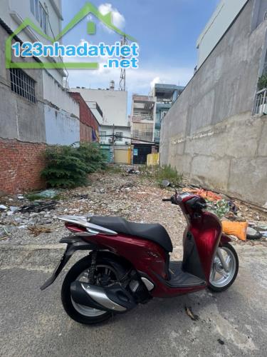 BÁN ĐẤT MẶT PHỐ BAO GIẤY PHÉP XÂY 8 TẦNG MẶT TIỀN ĐƯỜNG ĐINH CÔNG TRÁNG