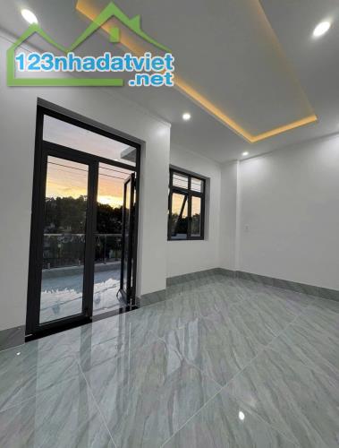 NHÀ LẦU_100m2_TRONG KDC LAVENDER MỚI HOÀN THIỆN, TẶNG GÓI NỘI THẤT 80tr - 1