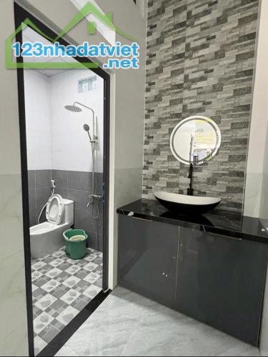 NHÀ LẦU_100m2_TRONG KDC LAVENDER MỚI HOÀN THIỆN, TẶNG GÓI NỘI THẤT 80tr