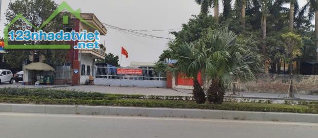 Bán đất Nguyên Khê thông ô tô đỗ đất ,69m2- 3,x tỷ - 2