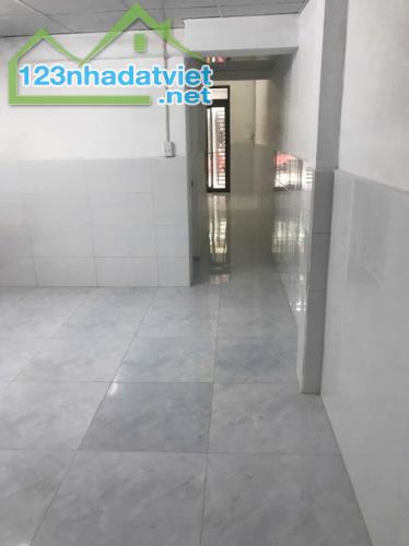 💥💥💥 HÀ HUY TẬP - 2 TẦNG - 61M2 - CHỈ 2.65 TỶ.

Mô tả:

💥 Nhà cấp 4, gác lửng, 2pn - 1