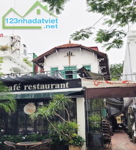 Bán Nhà Mặt Phố Cao Bá Quát, Ba Đình, DT 356m2, MT 13m, Giá Rẻ.