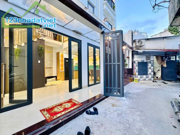 QUẬN GÒ VẤP BÁN NHÀ 5 TẦNG DT NGANG 7.5 x 5 - 2