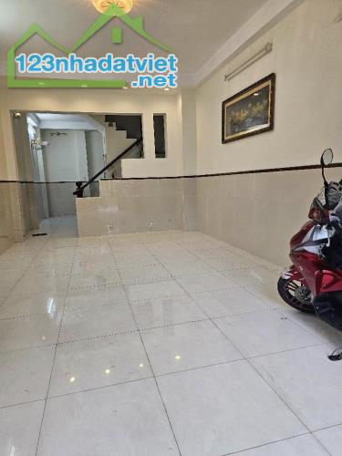 BÁN NHÀ 5 TẦNG, 54M2, ĐƯỜNG TRẢI NHỰA 10M HUỲNH THỊ ĐỒNG, NHÀ BÈ - 7.7 TỶ - SỔ HỒNG - 1