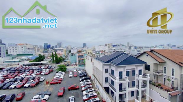 Duplex ban công lớn view siêu đẹp - 3