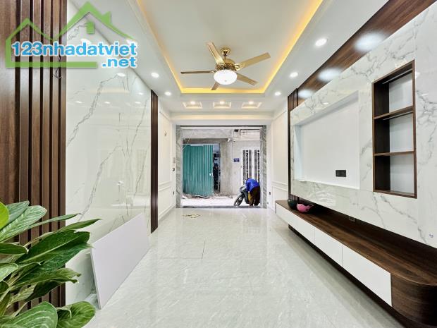 Duy Nhất!  Võ Chí Công nhà đẹp  ,ngõ to thoáng, ô tô, gần phố 38m2 6T,8.4 tỷ - 4