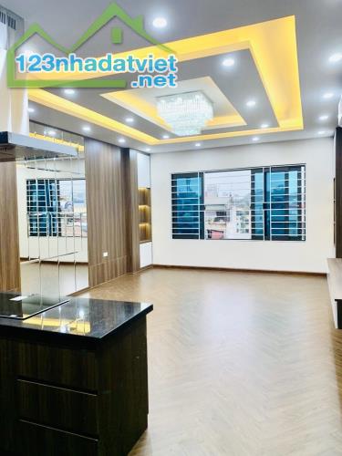 Bán nhà dòng tiền Mễ Trì Hạ, Nam Từ Liêm, mới đẹp, 49m2, 6 tầng, mt 4m, giá 10.6 tỷ.