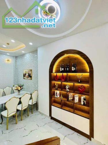 Cần bán nhà ở đường Bùi Quang Là, Phường 12, Gò Vấp. Giá 7 tỷ 550 TL. Lh ngay 0783617596. - 1