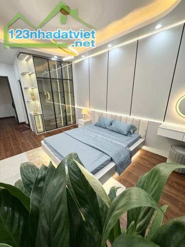 BÁN NHÀ KHÂM THIÊN ĐỐNG ĐA 34M2 4T MT 3.4M GIÁ 5.68 TỶ, NGÕ RỘNG, NHÀ MỚI, Ở SƯỚNG. - 3