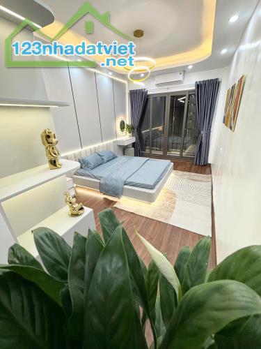 BÁN NHÀ KHÂM THIÊN ĐỐNG ĐA 34M2 4T MT 3.4M GIÁ 5.68 TỶ, NGÕ RỘNG, NHÀ MỚI, Ở SƯỚNG. - 2