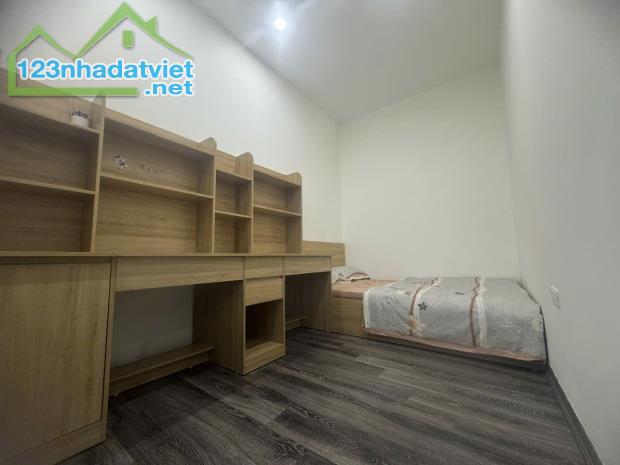 Hàng hiếm - căn hộ Tập thể Lương Khánh Thiện, 42m2, 2 ngủ, đủ công năng, Full nội thất - 1