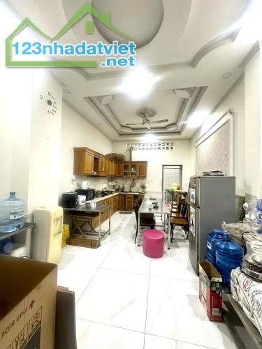 Nhà 4 tầng ngay mặt tiền Đường 48 Phạm Văn Đồng,4x24,hoàn công,Hiệp Bình Chánh,Thủ Đức - 2