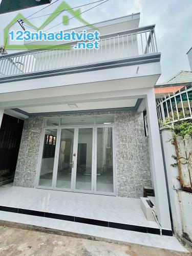 Nhà Phố Độc Quyền - Trung Tâm Thủ Đức - 180m2 sàn - chỉ 5.5 tỷ còn TL - 4