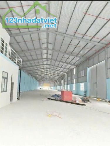 Cho Thuê Nhà Xưởng mới 100% Tân Uyên Bình Dương
• Tổng DT Đất: 3.500m2 • DT Xưởng: - 2