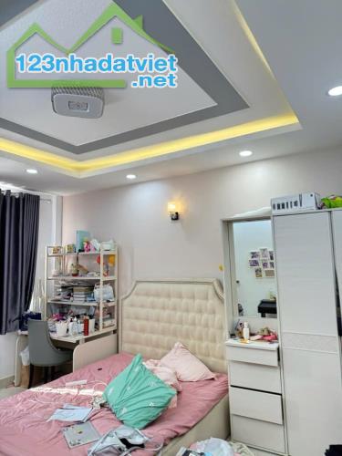 Nhà đẹp NGUYỄN VĂN ĐẬU, Bình Thạnh, giá 11 tỷ hơn - Xe hơi ngủ trong nhà - 5 TẦNG - P/lô - 3