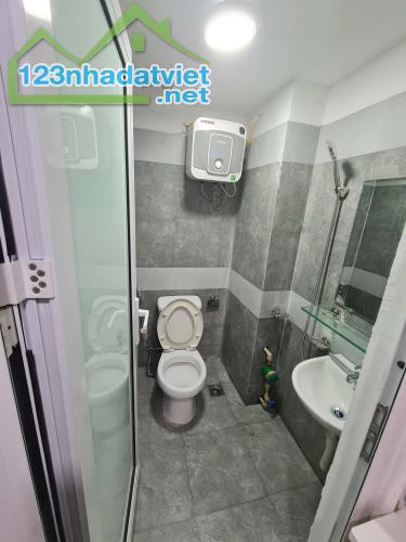 Nhà đẹp long lanh ngõ 82 Kim Mã, giá 9.8 tỷ, 44m2x6T, KD, ẢNH THẬT - 1