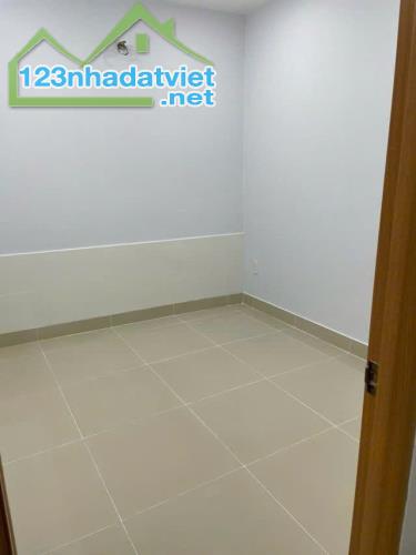 Nhà 2 MT trước sau Đất Thánh Tân Bình, 50m2 vuông vức, HDT 12tr/tháng 5.5 tỷ TL - 3