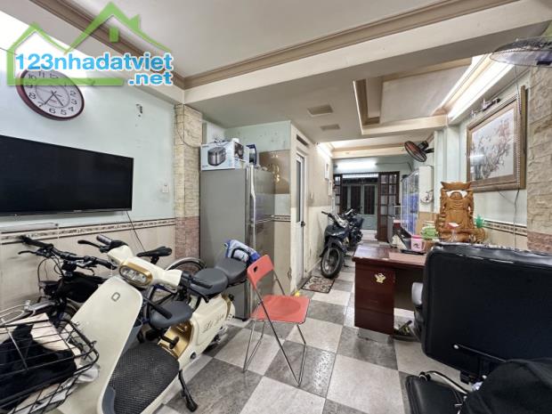 N149- LÊ VĂN SỸ, Q3 - 5 TẦNG BTCT - 35M2 - HẺM KINH DOANH, 4PN - 6.6 Tỷ - 2025 - 4