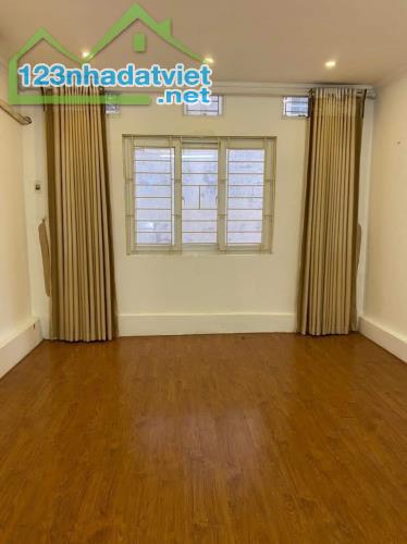 Nhà xóm Vang, Cổ Loa 54m2x4 tầng, ôtô vào nhà, cách 10m ra 3 ô tô tránh, 4.5 tỷ 0976285499 - 1