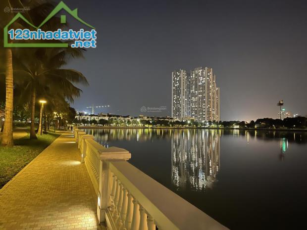 Cực hiếm! Bán biệt thự phân lô ô tô lô góc view hồ đẹp tại Vinhomes Green Bay, 80 tỷ - 2