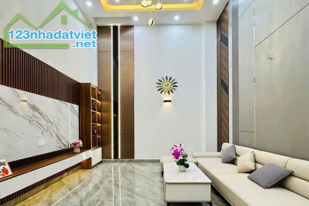 Hẻm Xe hơi Nhà thờ Thạch Đà, Phạm Văn Chiêu Phường 9, 5 Tầng 4m x 14m - Giá 7.98 tỷ TL - 2