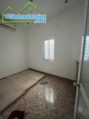 Cho thuê nhà riêng ngõ 207 Bùi Xương Trạch 7 triệu - Ở GIA ĐÌNH KẾT HỢP KD ONLINE, NHÓM - 2