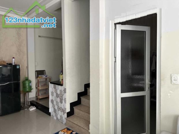 # Nhà Góc Kiệt Rộng gần MT Hải Phòng, 55m2, 2 tầng, Kinh Doanh - 2