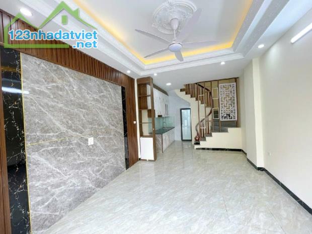 Chính chủ bán nhanh nhà Phú Thượng, 42m2, 4 tầng, ô tô, 6 tỷ đồng. - 3