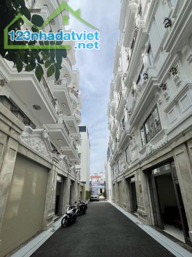 Nhà KDC Đồng Bộ - Phong Cách Tân Cổ Điển - Nguyễn Văn Khối–Gò Vấp - 5Tầng–63m2- Chỉ 11.7Tỷ