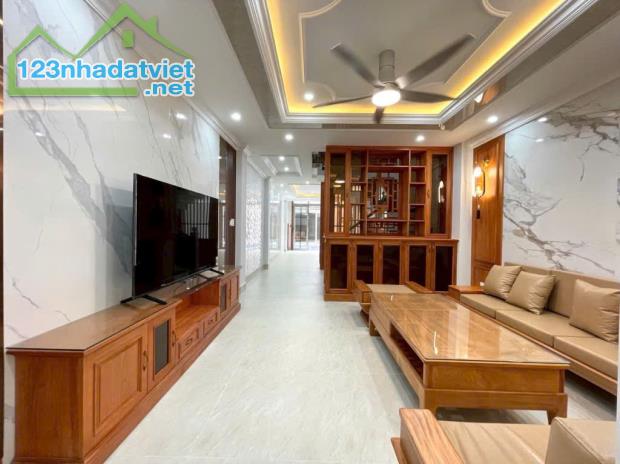 Nhà KDC Đồng Bộ - Phong Cách Tân Cổ Điển - Nguyễn Văn Khối–Gò Vấp - 5Tầng–63m2- Chỉ 11.7Tỷ - 1