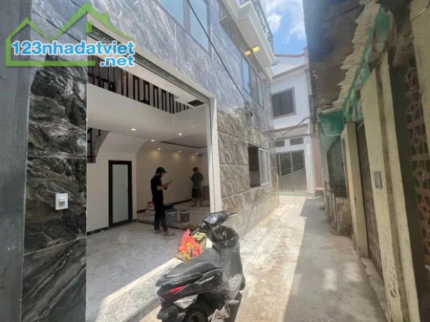 BÁN NHÀ RIÊNG PHỐ PHÚC LỢI- LONG BIÊN  58M2, 5 TẦNG,MT 7.2M, 7.5 TỶ. - 3