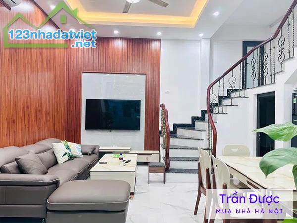 Bán nhà Mỹ Đình, 46m², nhỉnh 5 tỷ, ngõ ba gác, vị trí đầu tư sinh lời - 2