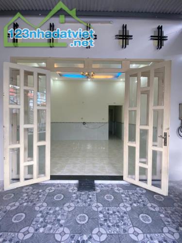 Đổ nợ bán nhà mặt tiền kinh doanh 100m2 (P. Tân Hiệp) chỉ 3,2 tỉ