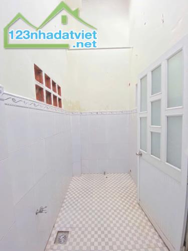 Đổ nợ bán nhà mặt tiền kinh doanh 100m2 (P. Tân Hiệp) chỉ 3,2 tỉ - 2