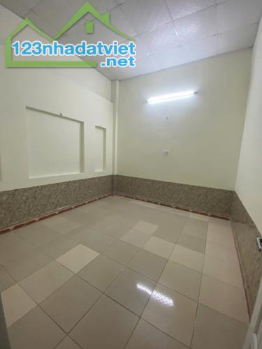 Đổ nợ bán nhà mặt tiền kinh doanh 100m2 (P. Tân Hiệp) chỉ 3,2 tỉ - 3