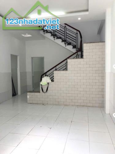 HẬU GIANG Q.6 - GẦN KHU CƯ XÁ PHÚ LÂM A - 2 TẦNG MỚI ĐẸP - NỞ HẬU 4.5M - 41M2 CHỈ 3 TỶ HƠN