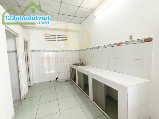 CHO THUÊ NHÀ HẺM 127 VÕ VĂN KIỆT 120m2 2pn nhà rộng thoáng giá 4tr/tháng - 2