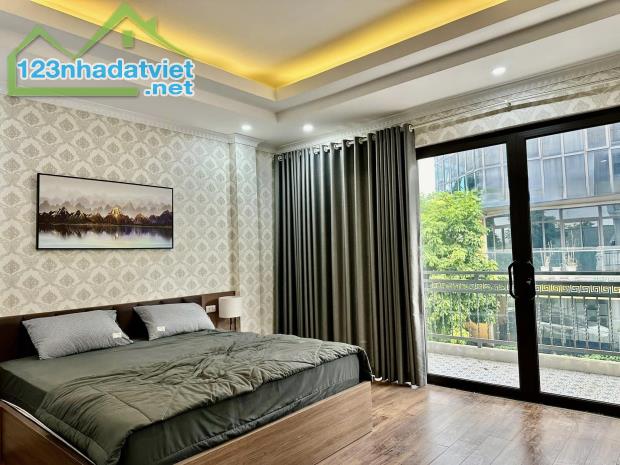 **Hoa hậu! Nhà Phúc Lợi - Vìa hè ô tô tránh kinh doanh - 99m2*5T*6m, 4 ngủ, thang máy - 2