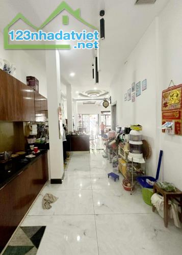 Bán nhà sát mặt tiền An Dương Vương dt khủng 121m2 nhích 10 tỷ - 2