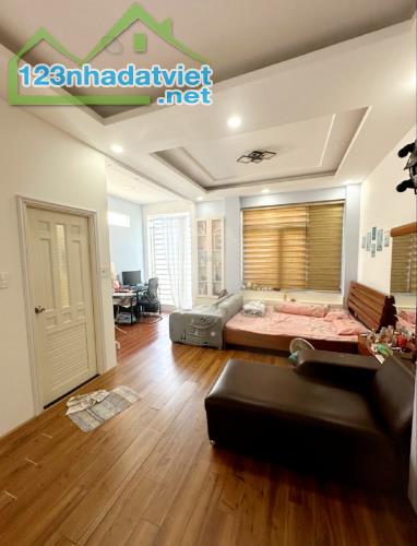 Bán nhà sát mặt tiền An Dương Vương dt khủng 121m2 nhích 10 tỷ - 3