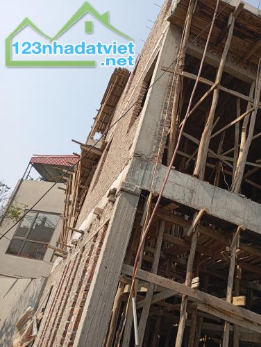 NHÀ VÂN NỘI - ĐÔNG ANH, 3 THOÁNG, 50M RA MẶT PHỐ, GẦN CHỢ, UBND, 55M2; GIÁ 4.6 TỶ. - 3