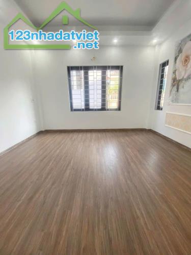 Chỉ với 2.95ty có nhà ở trước tết, 33m2x5T, 3km BX Yên Nghĩa, 15km TT Hà Nội - 1