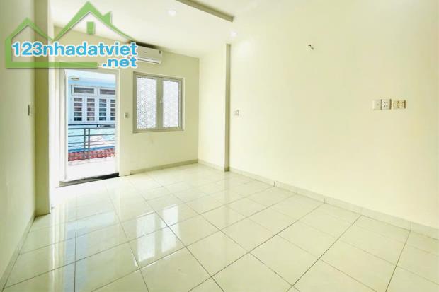 Bán nhà Lê Văn Thọ Phường 8 Gò Vấp, 3 Tầng 68.4m² có phòng ở Tầng Trệt - Giá 6.1 tỷ TL - 2