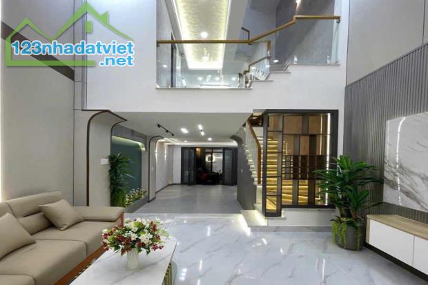 Bán nhà hẻm 4.5m Nguyễn Văn Khối, Gò Vấp, 4m x 12.5m, 49.3 m², nhà đẹp - Giá 6.9 tỷ TL